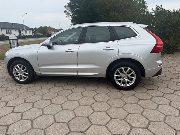 Volvo XC60 7 of 16