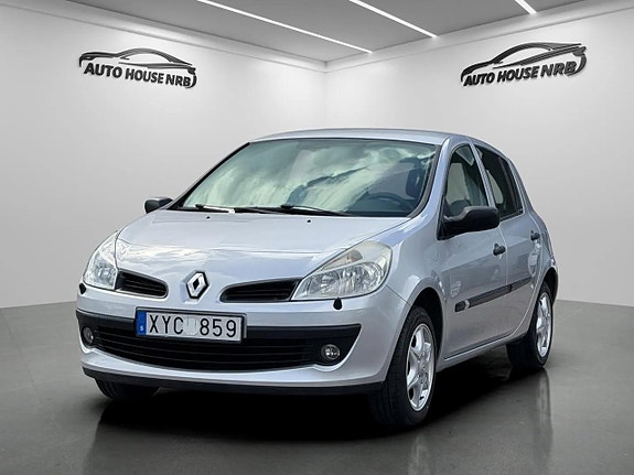 Renault Clio 3 of 21
