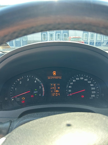 Toyota Avensis 6 of 9