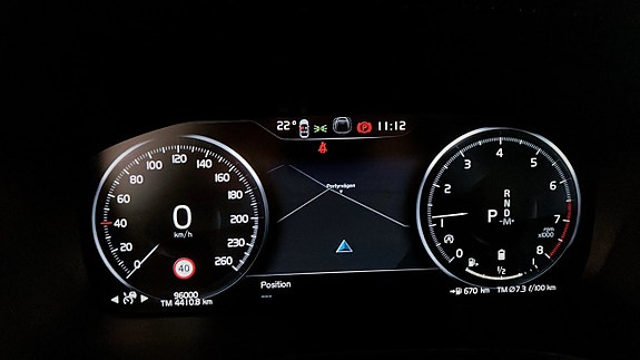 Volvo V60 Cross Country 15 of 17