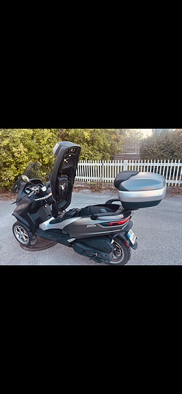 Piaggio Mp3 500 hpe 3 of 4
