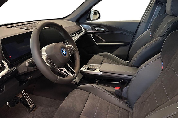 BMW X1 12 of 19