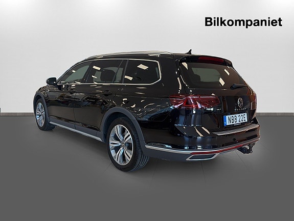 Volkswagen Passat Alltrack 6 of 14