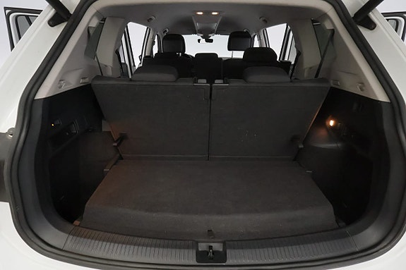 Volkswagen Tiguan Allspace 10 of 30