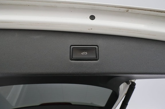 Volkswagen Tiguan Allspace 12 of 30
