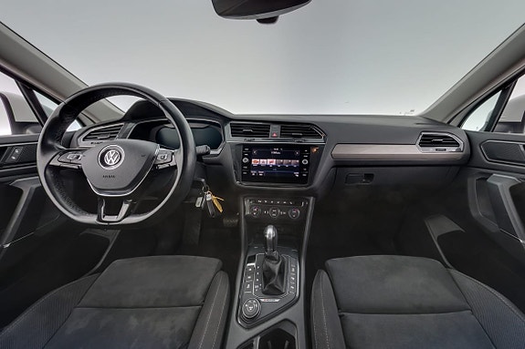 Volkswagen Tiguan Allspace 16 of 30