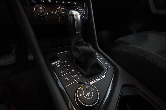 Volkswagen Tiguan Allspace 26 of 30