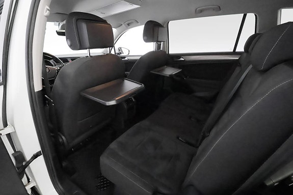 Volkswagen Tiguan Allspace 23 of 30