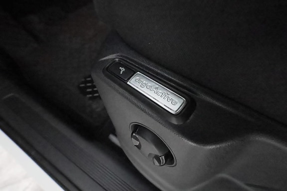 Volkswagen Tiguan Allspace 20 of 30