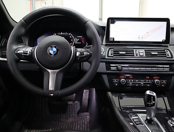 BMW 520d 13 of 20