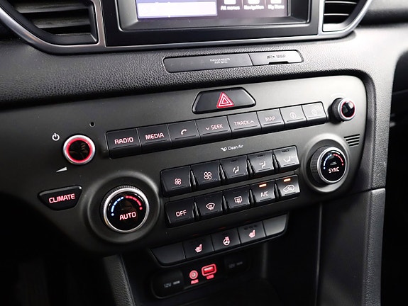 Kia Sportage 17 of 26