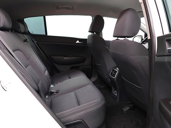 Kia Sportage 24 of 26