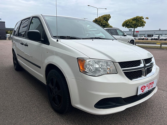 Dodge Grand Caravan 3 of 24