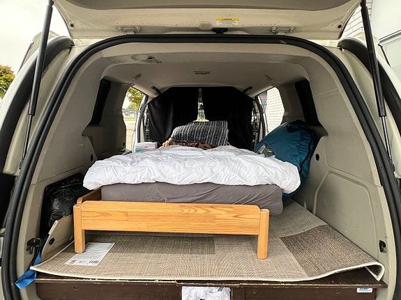 Dodge Grand Caravan 14 of 24
