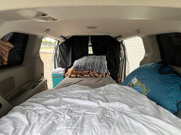 Dodge Grand Caravan 13 of 24
