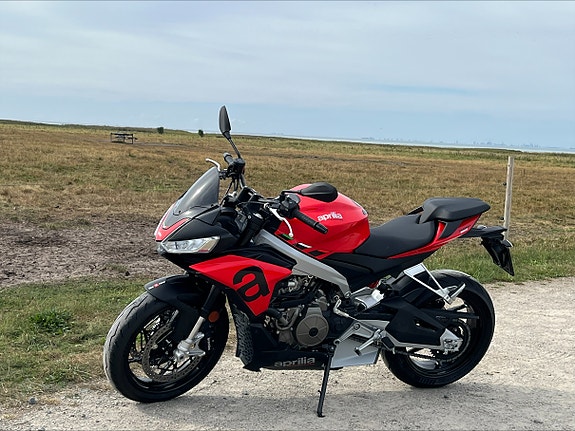 Aprilia Tuono 660 3 of 6