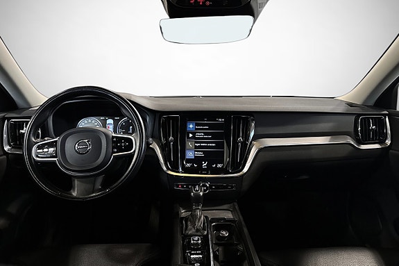 Volvo V60 13 of 22