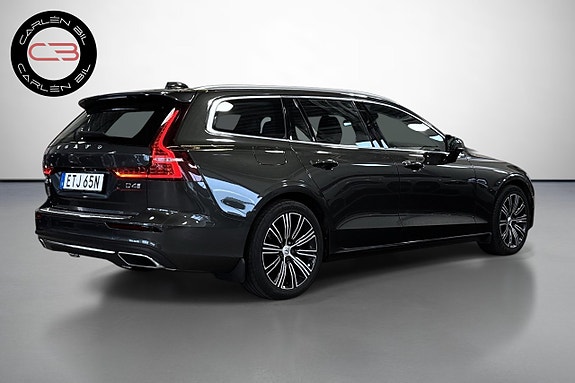 Volvo V60 7 of 22