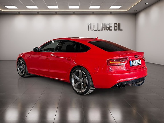 Audi A5 3 of 21