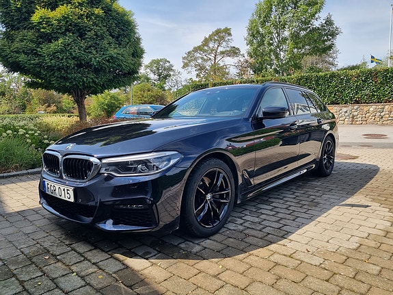 BMW 520d 4 of 5