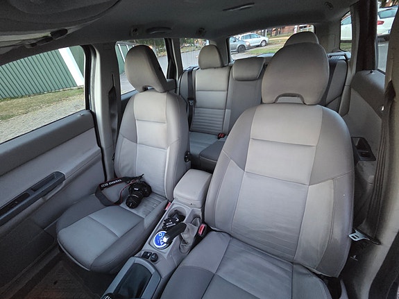 Volvo V50 8 of 11