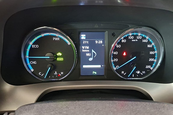 Toyota RAV4 20 of 24