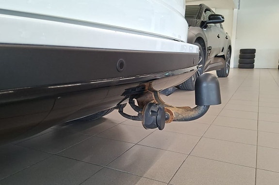 Toyota RAV4 21 of 24