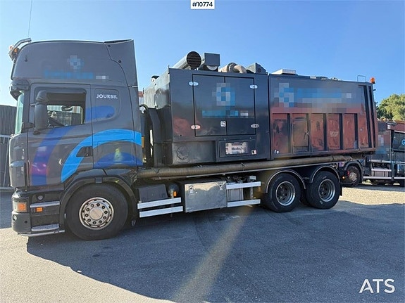 Lastväxlare Scania R560 6x2 med Disab Torrsugsflak 8 of 24