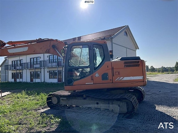 Doosan DX 140 LC med planerskopa (345,000:- ex moms) 8 of 24