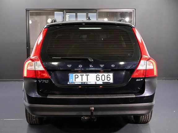 Volvo V70 9 of 28