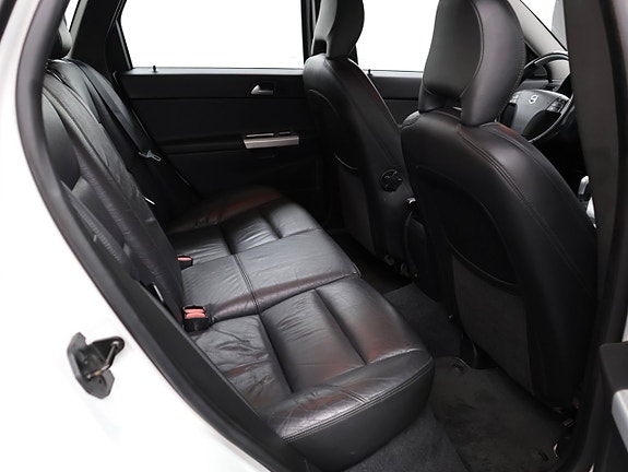Volvo V50 20 of 28