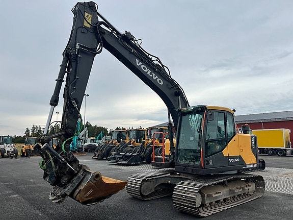 Volvo EC 140 EL 2 of 6