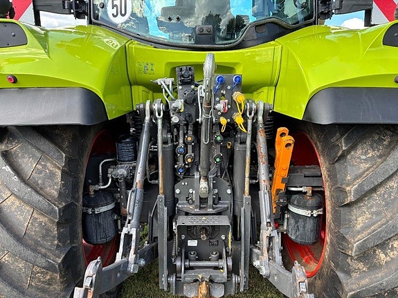 CLAAS Arion 650 CIS 10 of 12