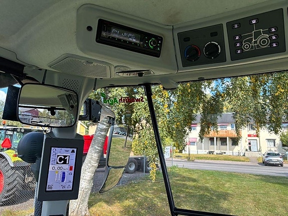 CLAAS Arion 650 CIS 8 of 12