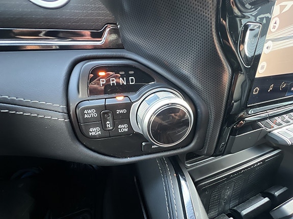 Dodge RAM 1500 12 of 19