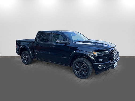 Dodge RAM 1500 3 of 19