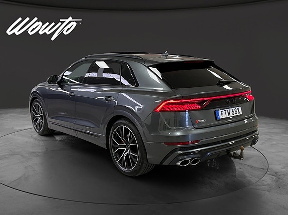Audi SQ8 6 of 19