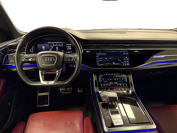 Audi SQ8 15 of 19