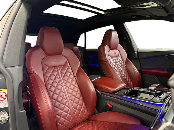 Audi SQ8 14 of 19