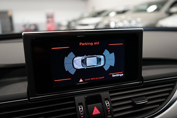 Audi A6 17 of 18