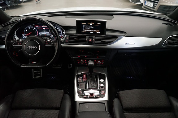 Audi A6 9 of 18