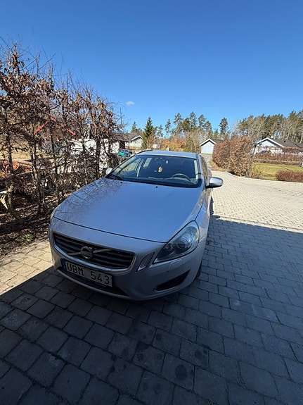 Volvo V60 5 of 5