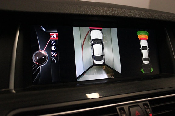 BMW M550d 27 of 30