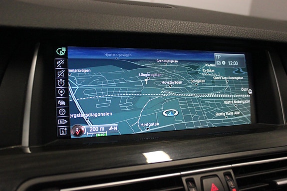 BMW M550d 28 of 30
