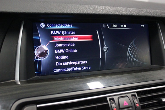 BMW M550d 30 of 30