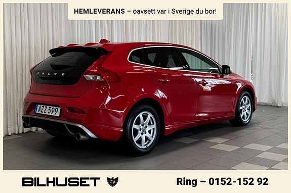 Volvo V40 3 of 28