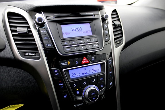 Hyundai i30 14 of 24