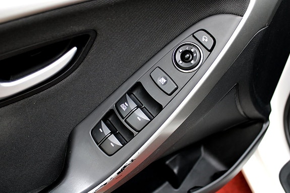 Hyundai i30 16 of 24