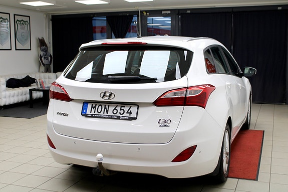 Hyundai i30 11 of 24