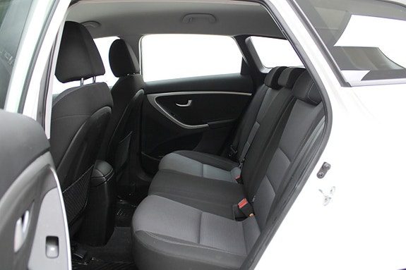 Hyundai i30 7 of 24